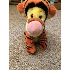 Vintage Tigger Walt Disney World Disneyland Stuffed Animal 10"